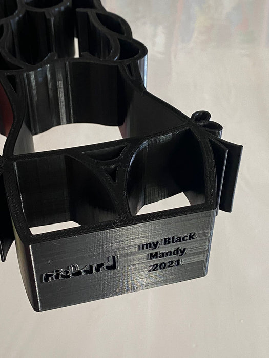 Meine schwarze Mandy